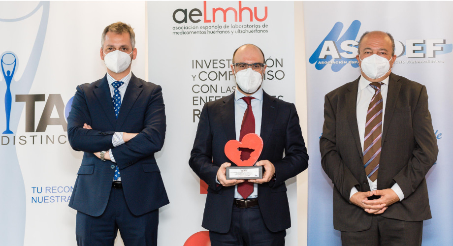AELMHU receives the "Spain in the heart" award promoted by ASEDEF and TAQ distinctions. As part of the solidarity campaign in response to the Covid-19 crisis.