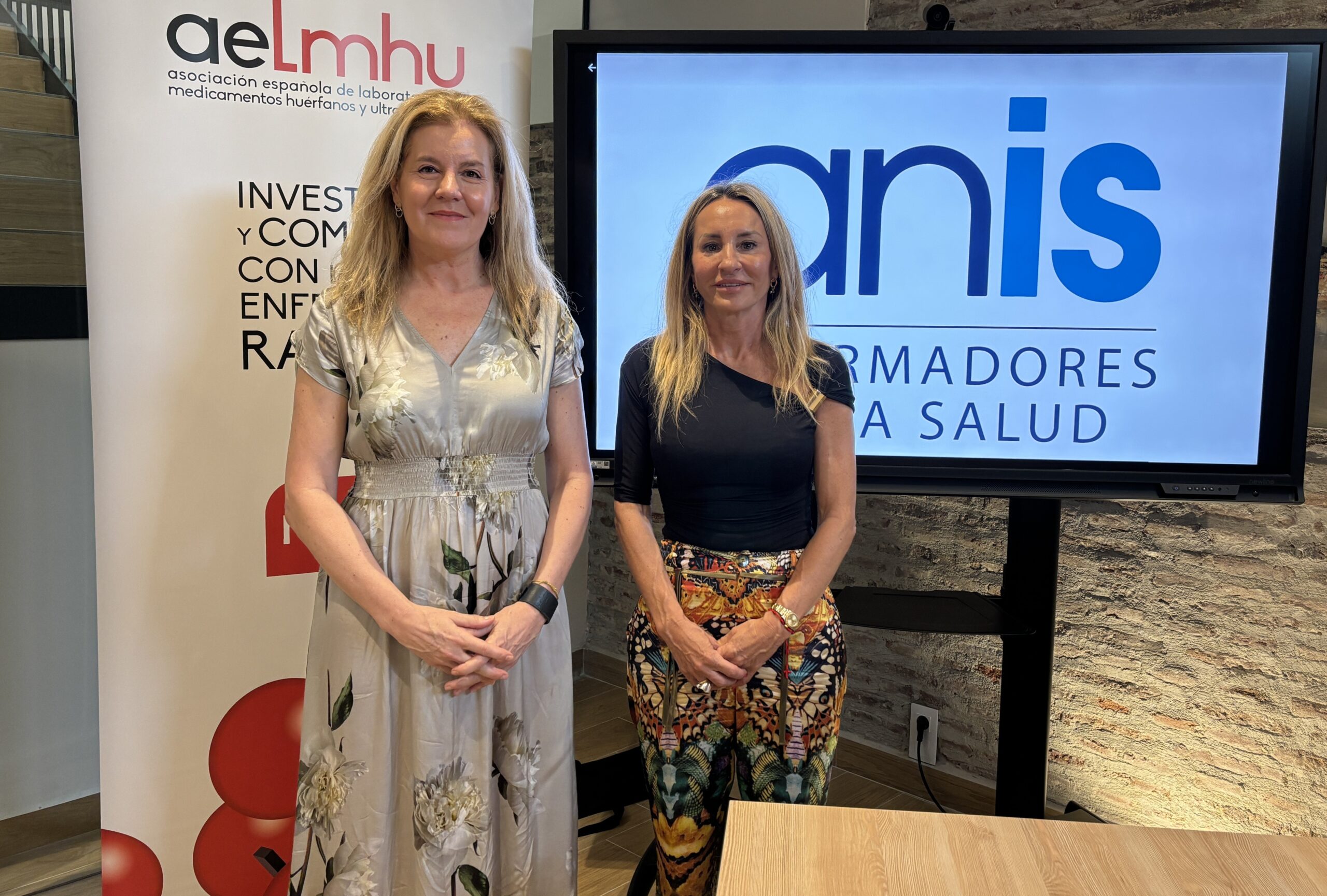 Convenio de AELMHU y ANIS para visibilizar las enfermedades raras y los medicamentos huérfanos