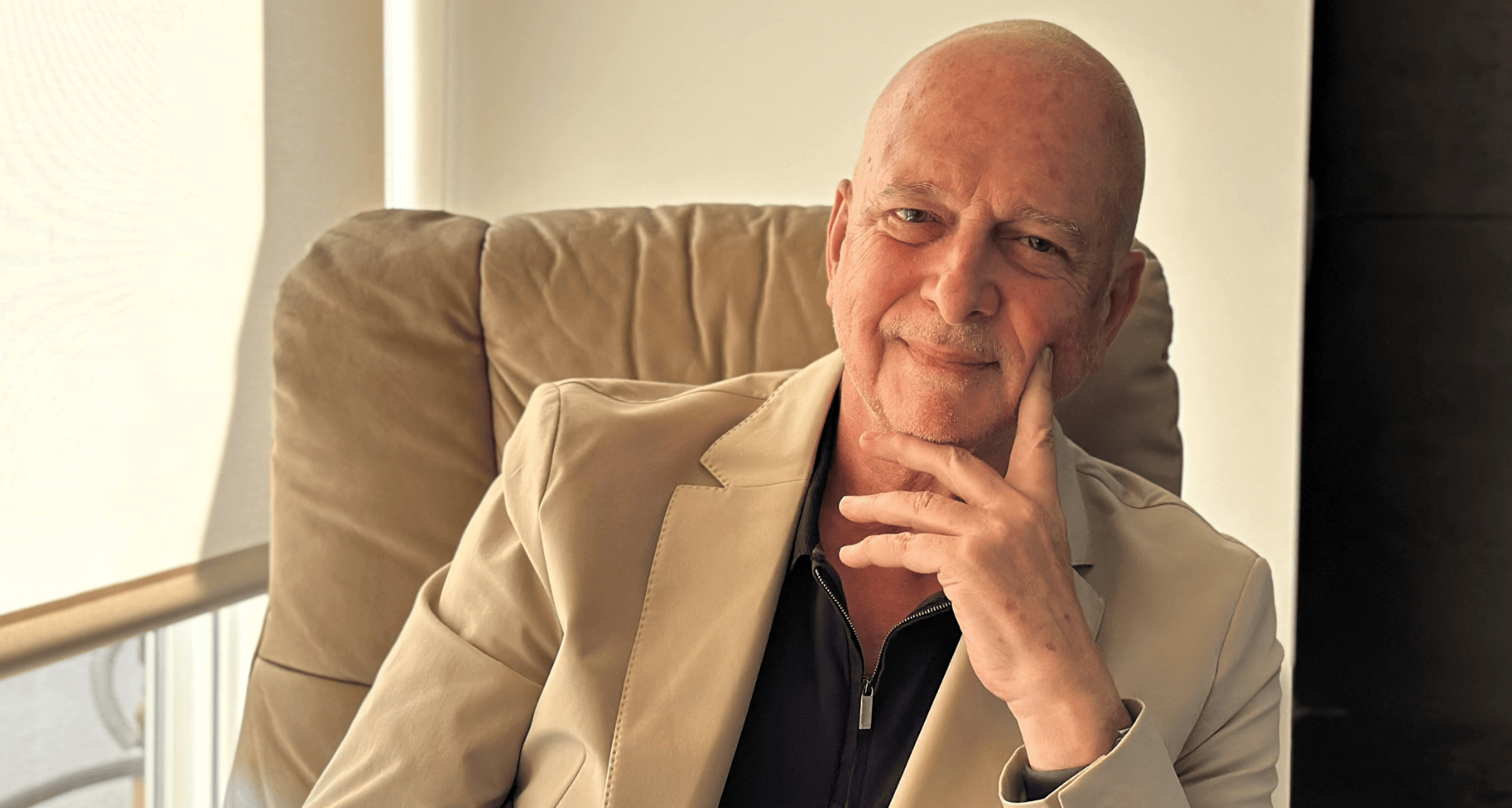 Dr. Luis Masana Marín